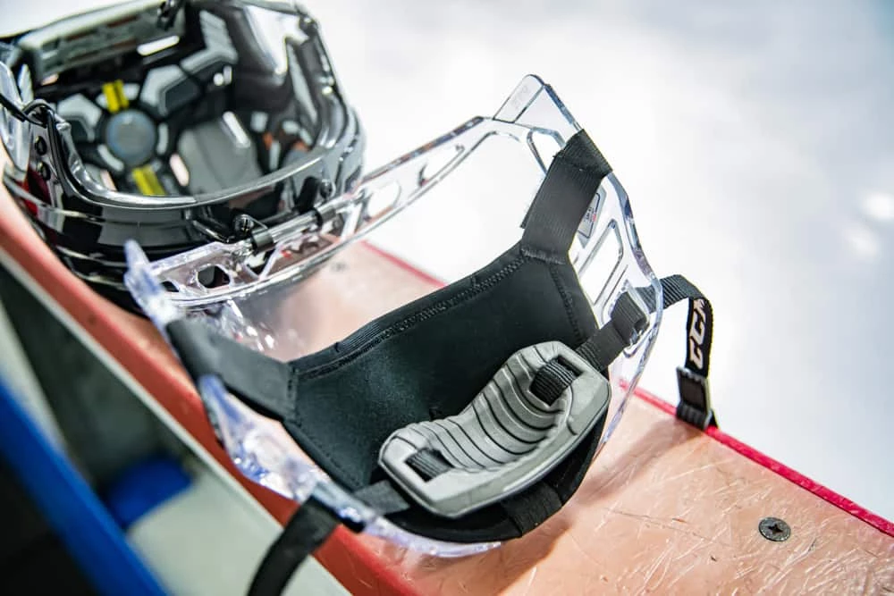 CCM Game On Hockey Player Face Mask With Level 3 Water Resistance, Black, Assorted Sizes - Image 2